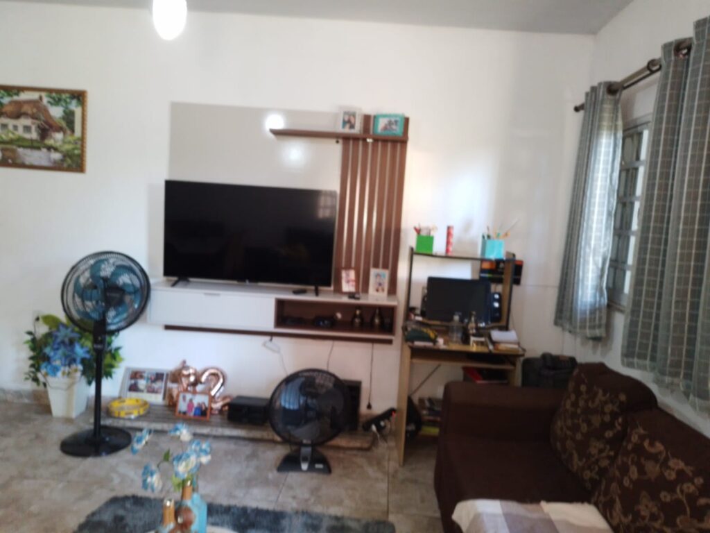 674f90eb-d441-4358-9c2e-944240d5b675-1