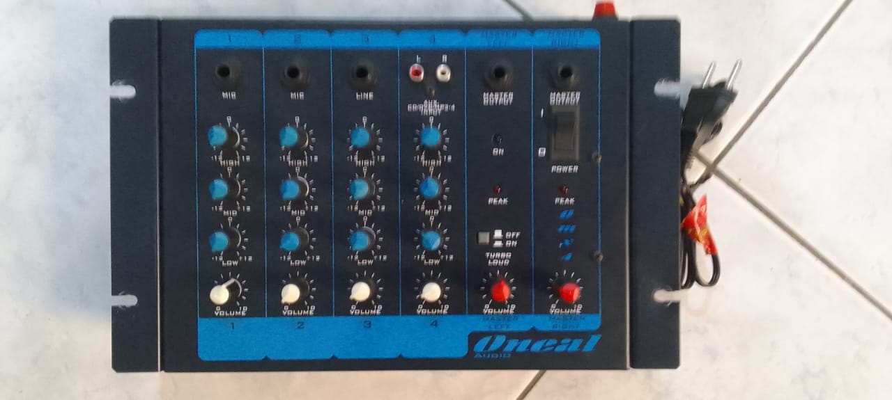 9627c997-3357-41e2-af49-cf9907a2e9f9-3