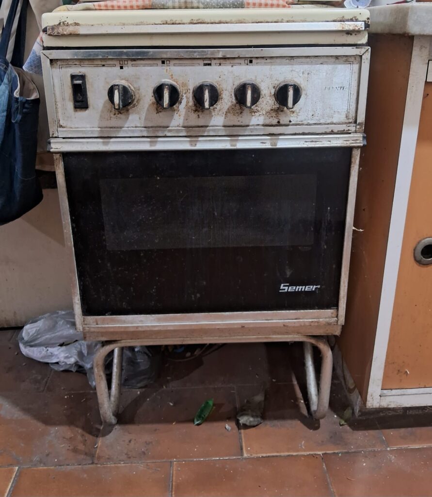 b5d22e17-e9c0-4391-91e1-e9549b881f37