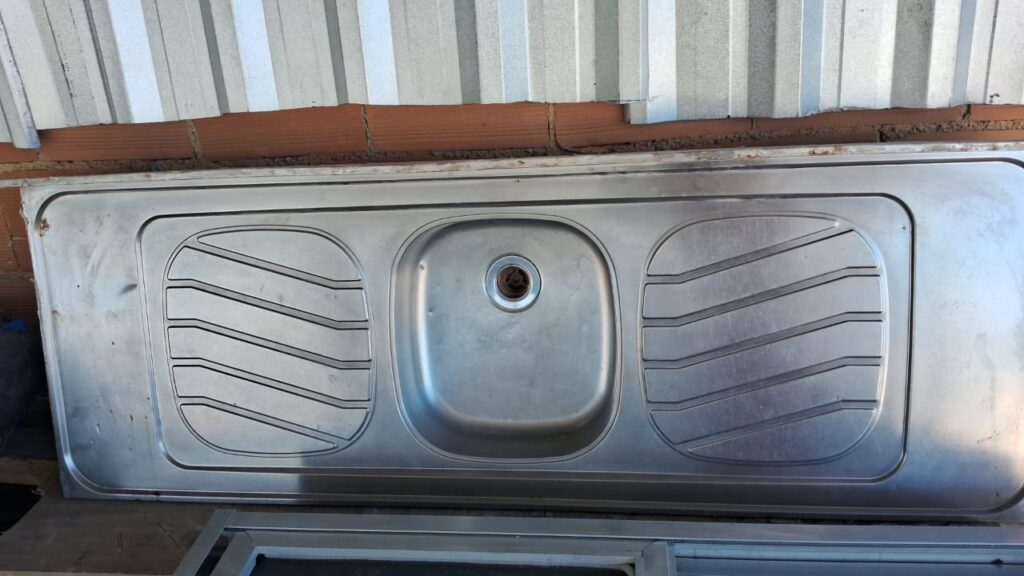 ef00f378-8dfc-4d4f-866d-d9429f4a0dd1-1