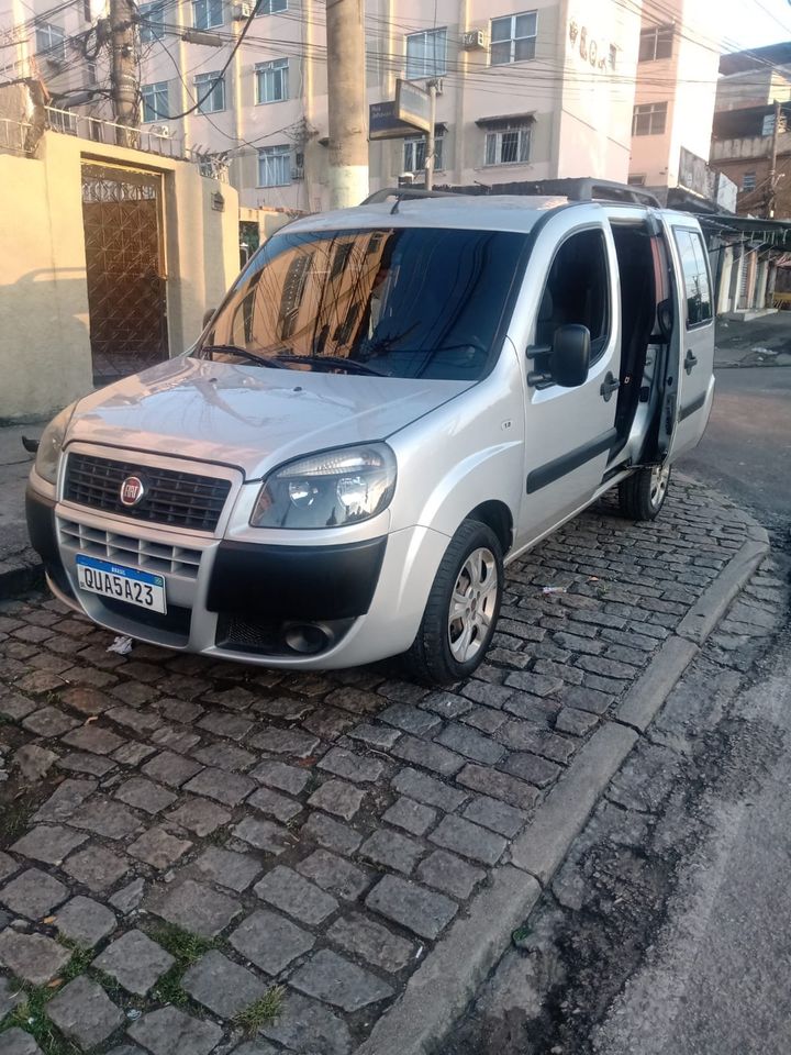 Doblo 7/8 Lg Eventos, Passeios e Viagens