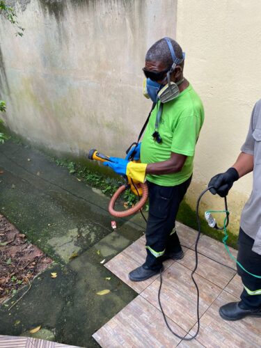 Dedetização e Limpeza de caixa d’agua