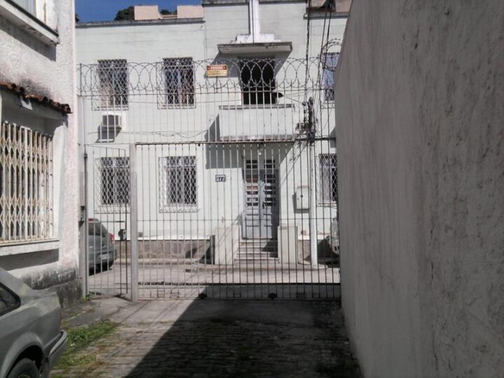 vendo casa tipo apartamento