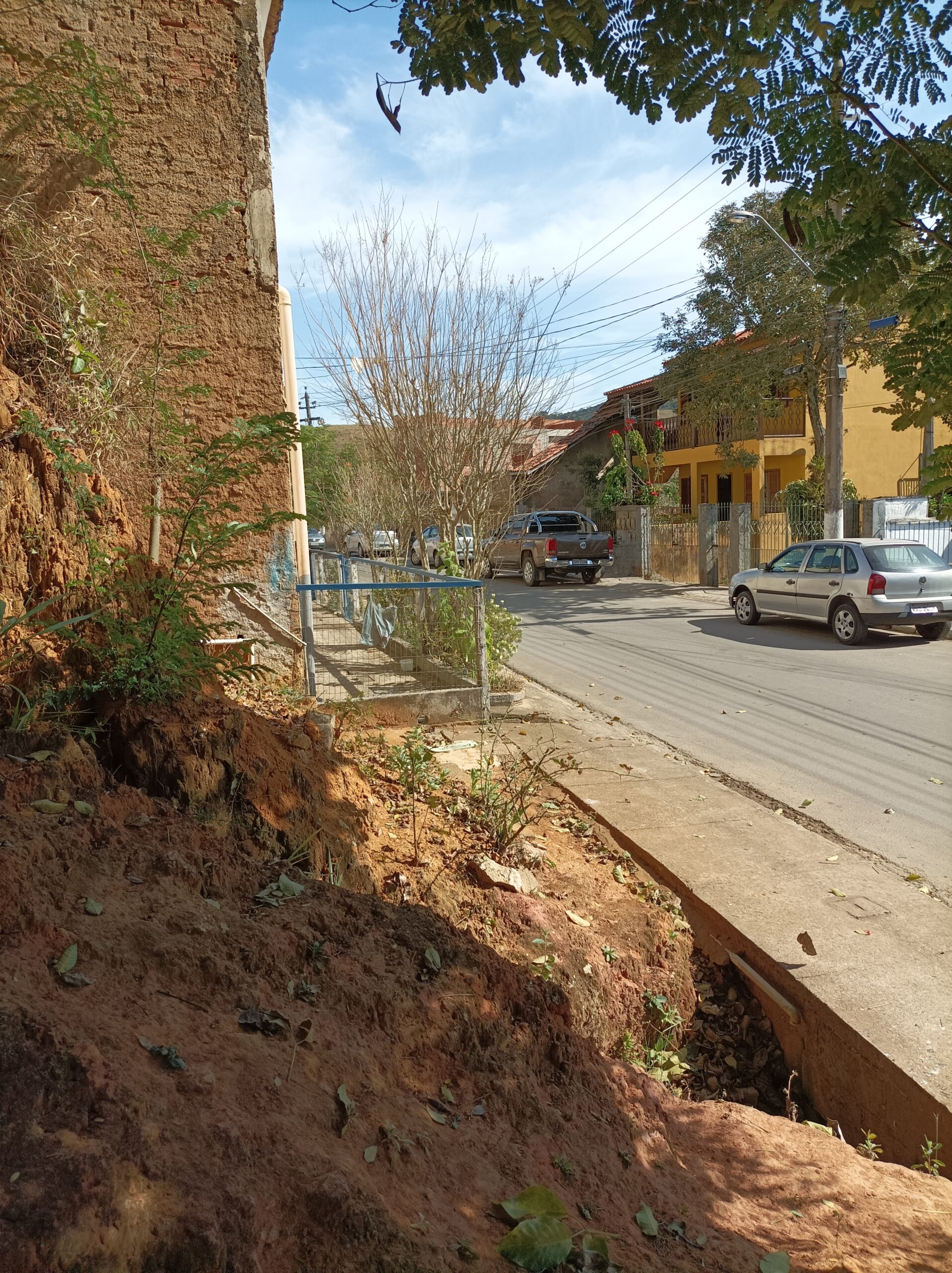 Vista-do-Terreno-para-rua-Antonio-Moreira