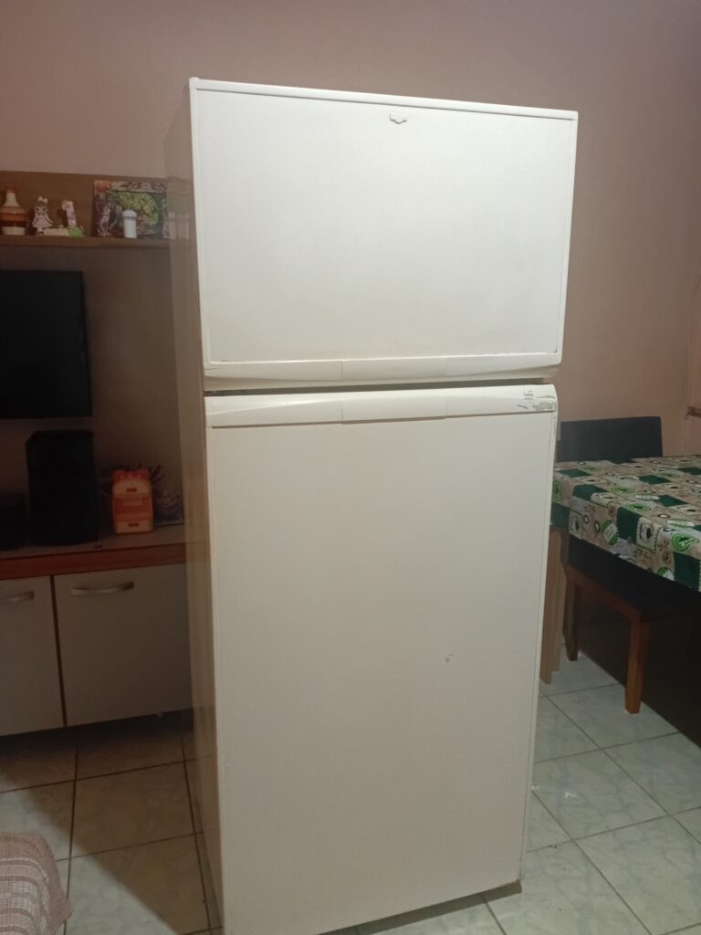 GELADEIRA-01